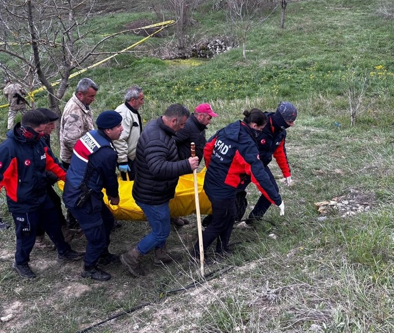 Kahramanmaraş'ta kayıp kişinin cansız bedeni tarlada bulundu