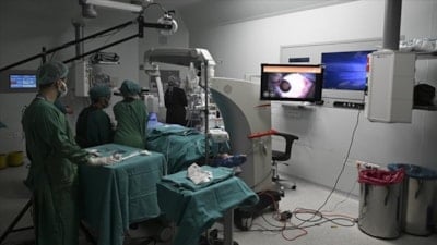 Lazer cerrahisiyle gözlüksüz yaşam mümkün