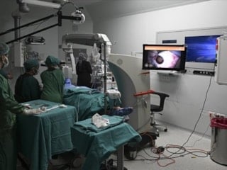 Lazer cerrahisiyle gözlüksüz yaşam mümkün