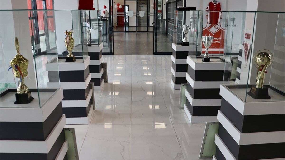 Trabzon'un 103 yıllık futbol kültürüne sahip ilçesinde müze hazırlıkları sürüyor
