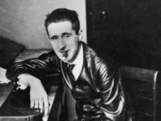 Ümit Yenişehirli yazdı: ‘CHP’nin şairi’ intihalci