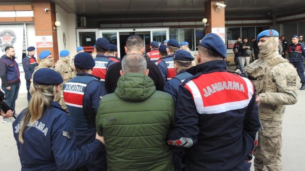 5 ilde rüşvet operasyonu: 13 tutuklama