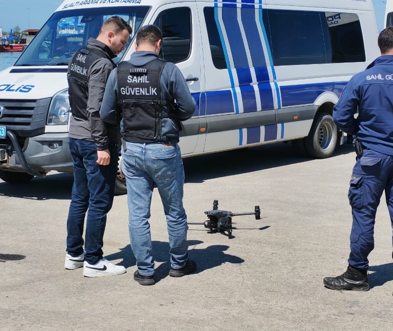 Trabzon'da kayıp genç, denizde ve kıyı hattında aranıyor