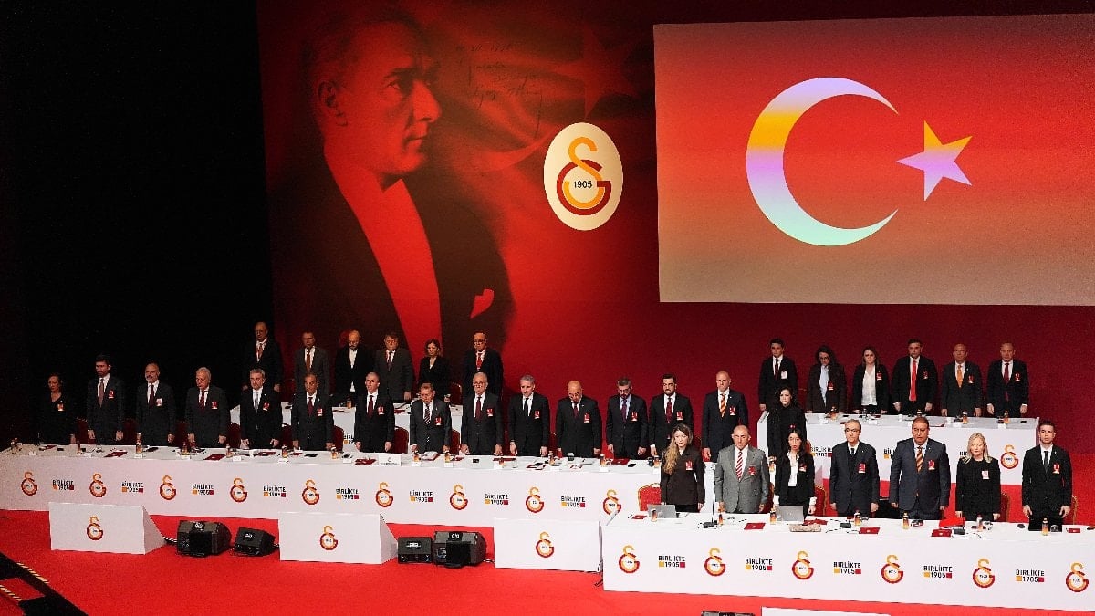 Galatasaray'da dönem bütçesi kabul gördü