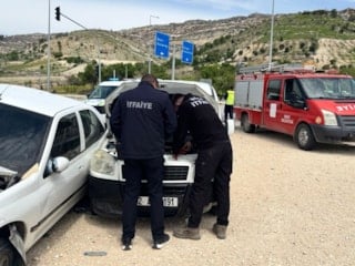 Adıyaman'da iki otomobil çarpıştı: 6 yaralı