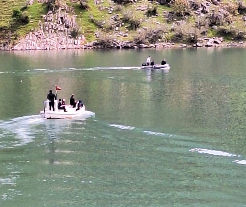 Diyarbakır'da botla açıldığı Fırat Nehri'nde kayboldu