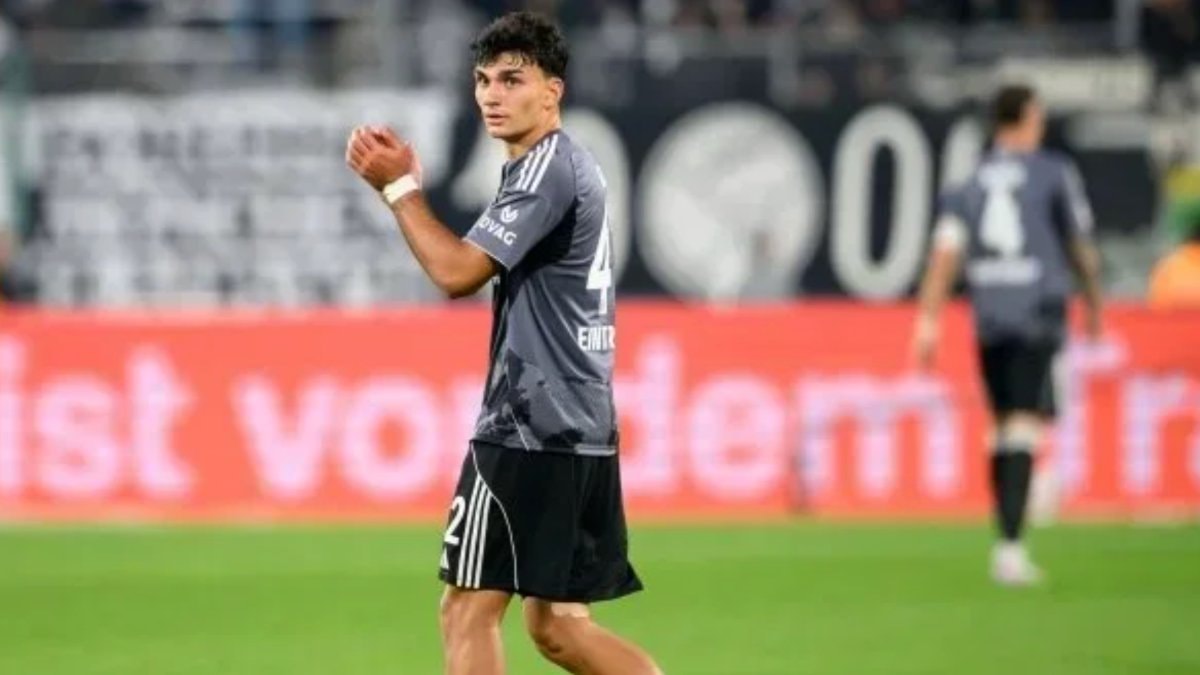 Frankfurt, 1 puanı Can Uzun'un asistiyle kurtardı