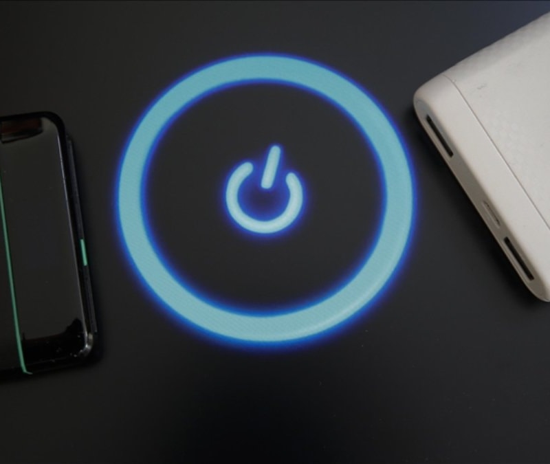 Uçakta powerbank için düzenleme: Şarj etmek yasak