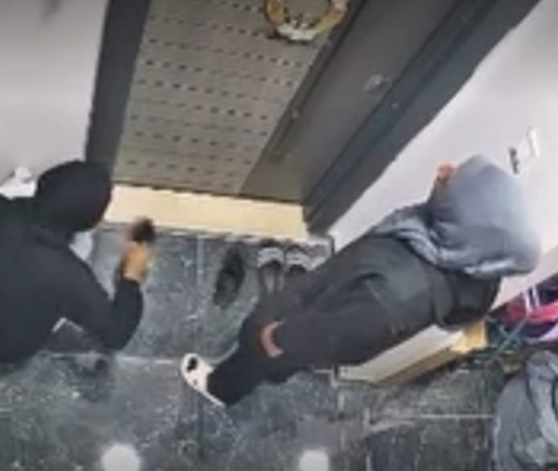 Siirt'te hırsızlık yapan 3 kadın tutuklandı