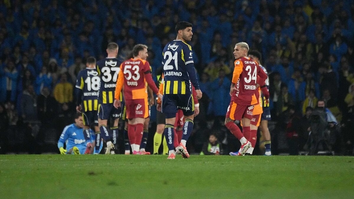 Derbide gözler kaleciler ve golcülerin üzerinde