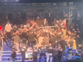 Trabzon'da boks maçında ring karıştı!