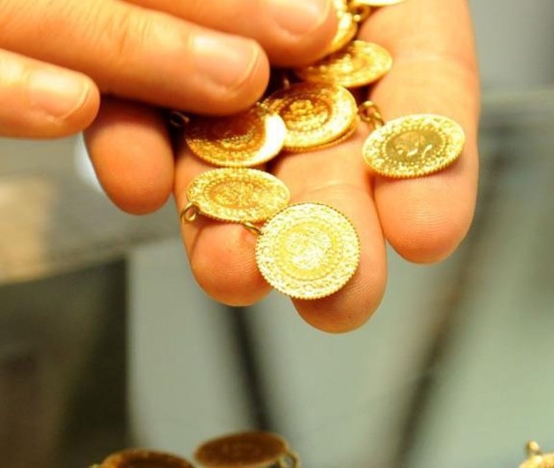 Gram altın bir haftada yüzde 2,4 değer kaybetti