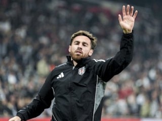 Manchester United, Orkun Kökçü'nün peşinde