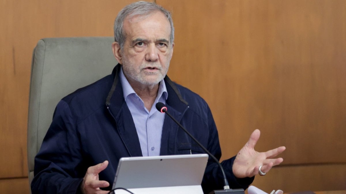 Pezeşkiyan'dan ABD'ye rest: Baskı ve kuşatmayla dayatılan müzakerelere girmeyeceğiz