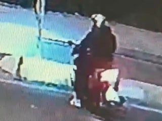 İstanbul'da 2 genç kızı taciz eden motosikletli tutuklandı