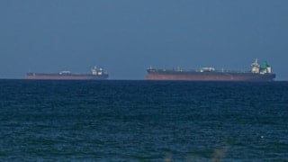 Brent petrol, Hürmüz Boğazı'na ilişkin haber akışından etkileniyor