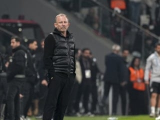 Sergen Yalçın, Beşiktaş'ın başında 100. lig maçına çıkacak