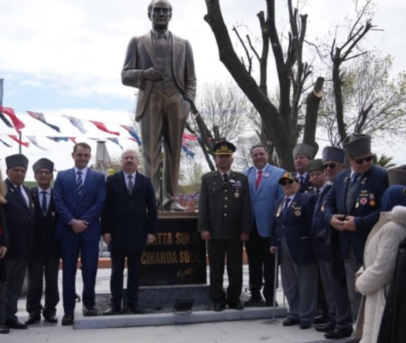 CHP'li Marmaraereğlisi Belediyesi, okul saldırılarına rağmen heykel açılışını ertelemedi
