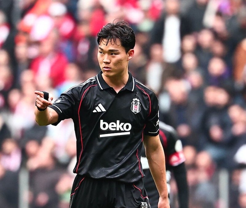 Hyeon-gyu Oh, Heung-min Son'u geçti