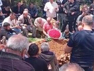 Burdur'da düğün günü ölü bulundular: Damat son yolculuğuna uğurlandı