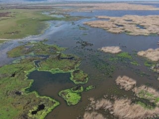Afyonkarahisar'da kuraklık riski altındaki Eber Gölü'nün su seviyesi üç kat arttı