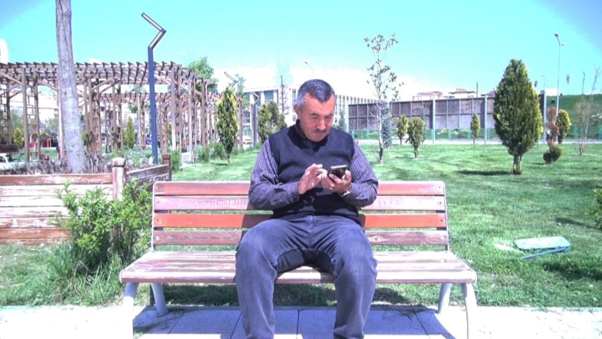 Batman’da ‘polis’ kılığındaki dolandırıcılara 1,5 milyon kaptırdı: Altınlarını geri aldı, uyardı