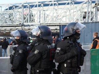 Almanya'da kan donduran olay: Schalke 04'ün stadyumunda bir taraftar ölü bulundu!