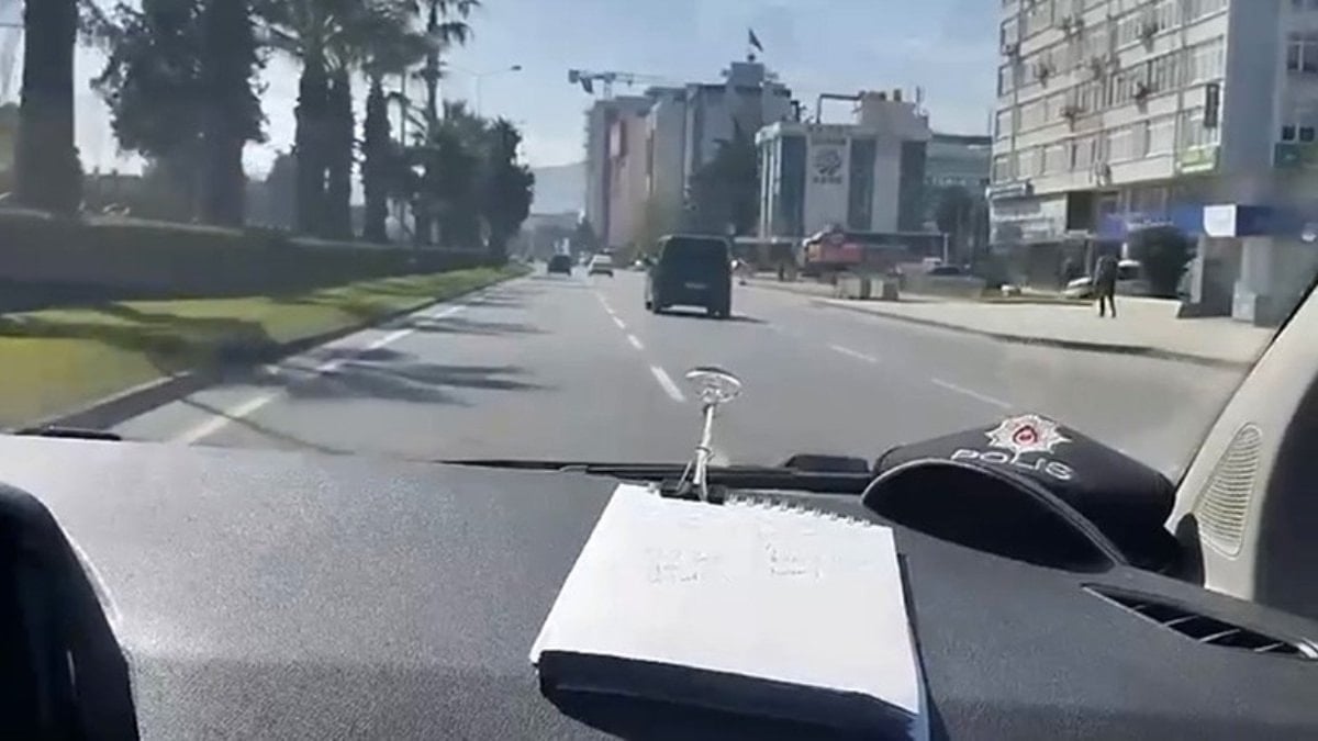 Samsun'da kimliğini kaybeden öğrenciyi polis sınava yetiştirdi