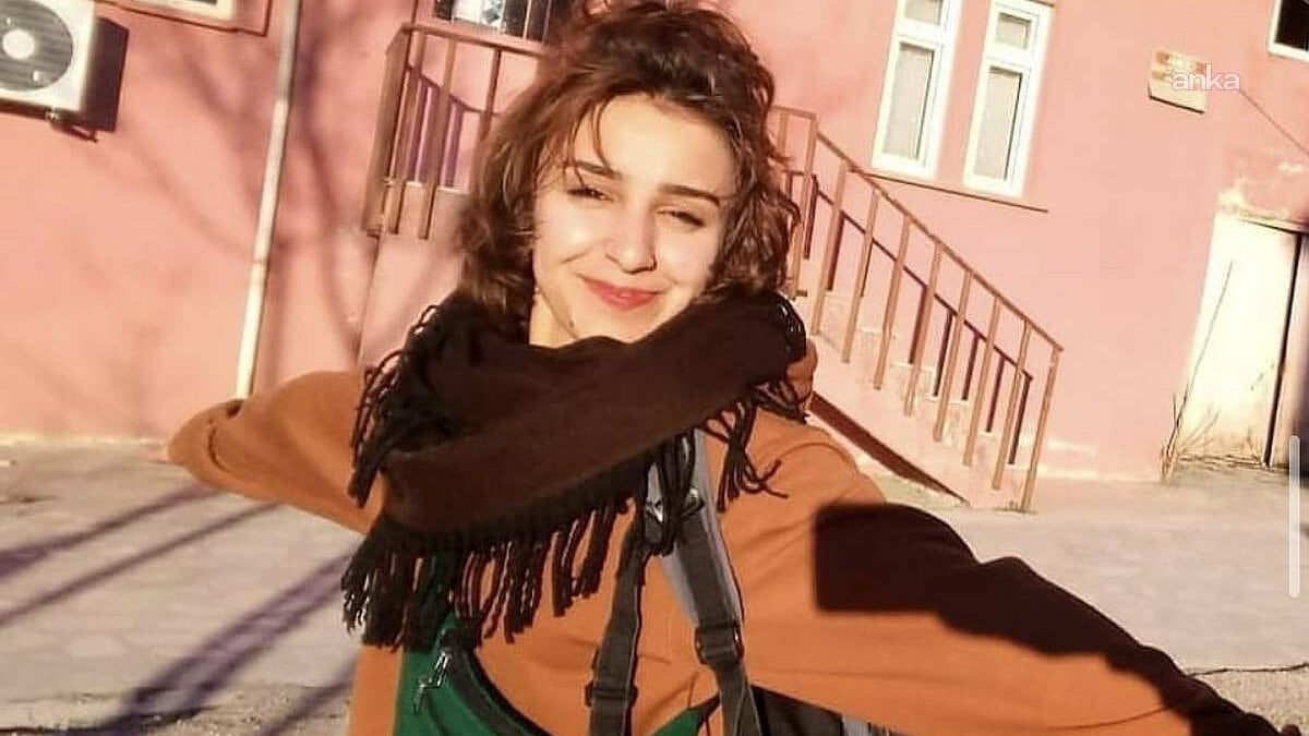 Gülistan Doku'dan sonra gündem oldu: Arkadaşı Rojwelat'ın ailesi savcılığa başvuracak