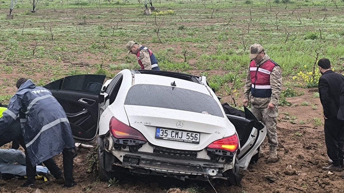 Siirt'te feci kaza: 2 ölü 3 yaralı