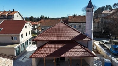 Bosna savaşında yıkılan Dugalica Camisi, Türkiye'nin desteğiyle yeniden açıldı