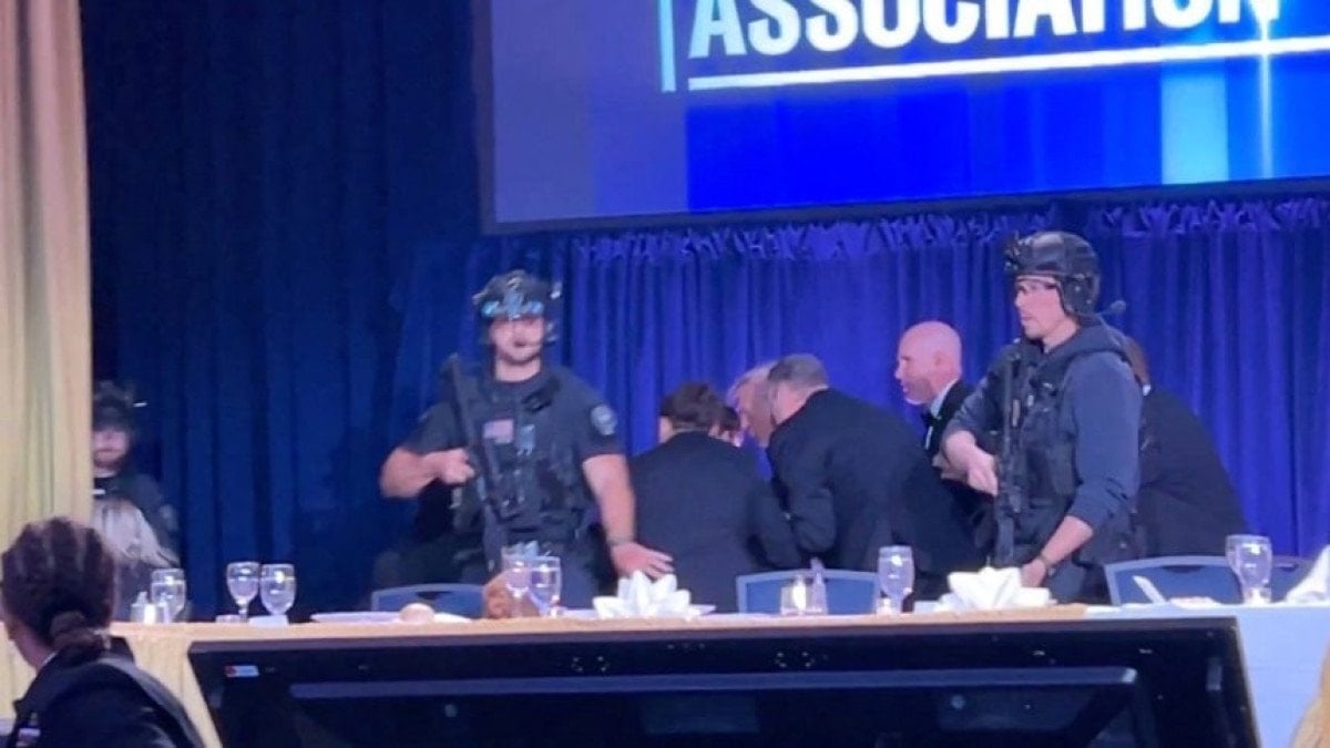 Washington’da silahlı saldırının hedefi Trump ve ekibiydi