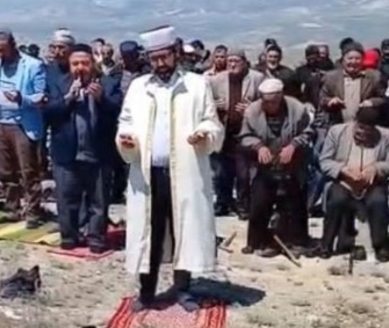 Ankara'da kuraklığa karşı yağmur duası yapıldı