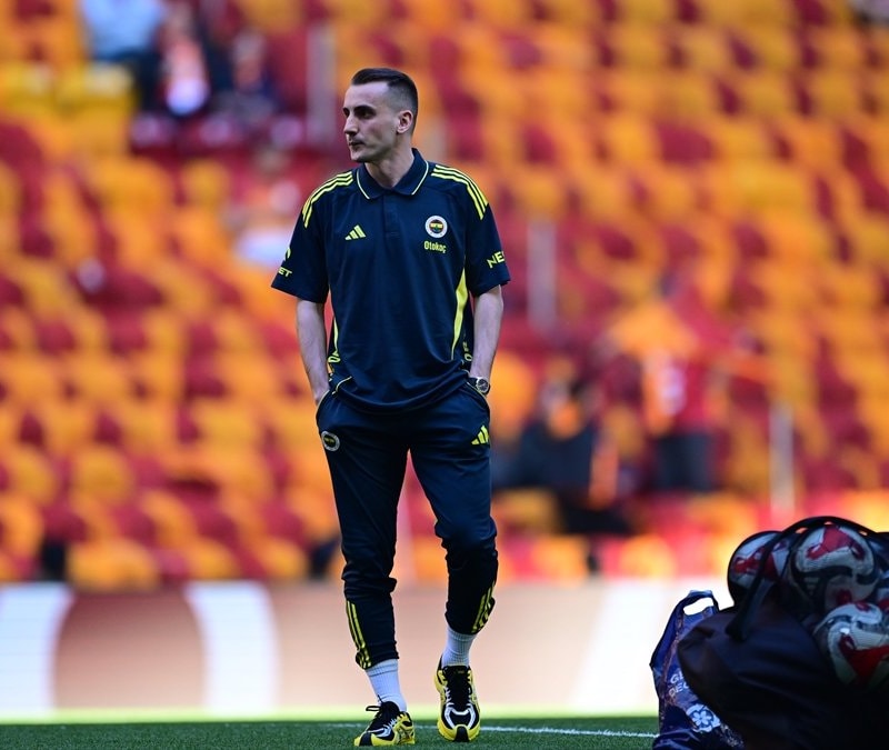 Galatasaray taraftarından Kerem Aktürkoğlu'na tepki