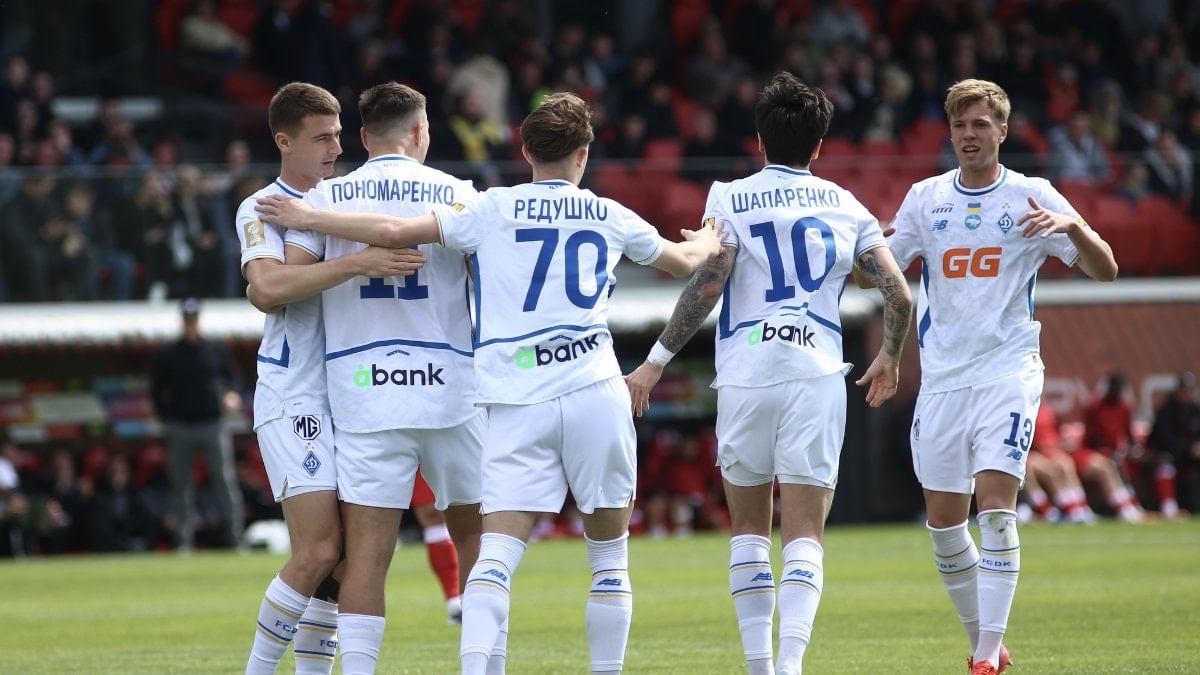 Ukrayna'da 11 gollü maçı Dinamo Kiev kazandı