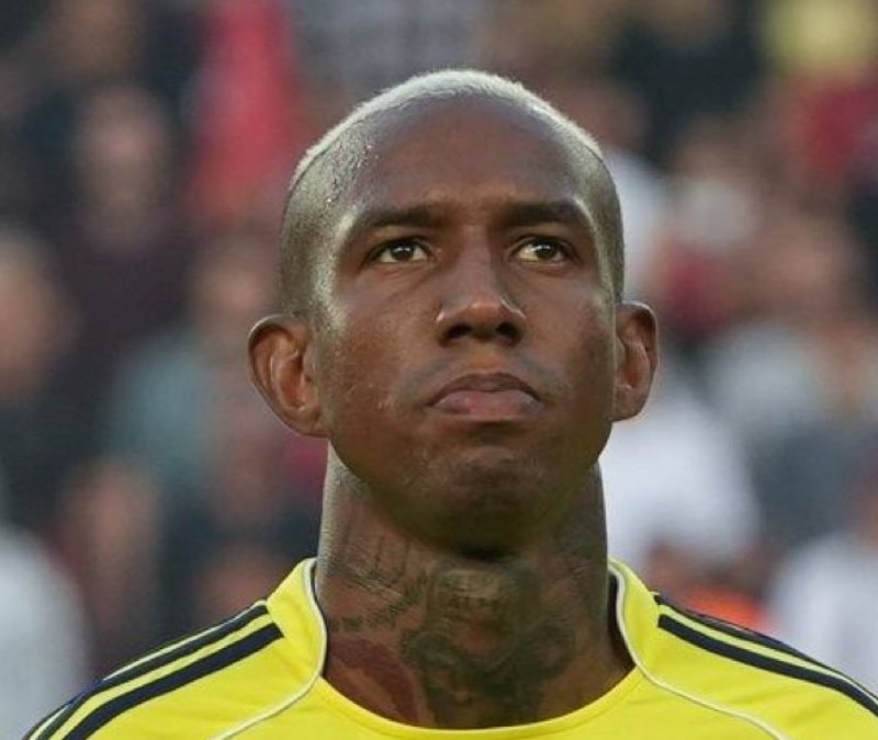 Derbide ilk kritik an: Anderson Talisca penaltı vuruşundan yararlanamadı!