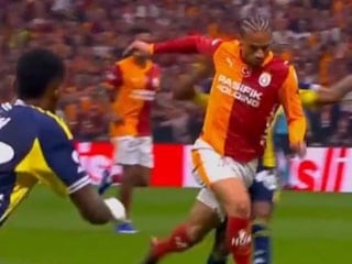 Galatasaray'dan Fenerbahçe derbisinde penaltı itirazı!