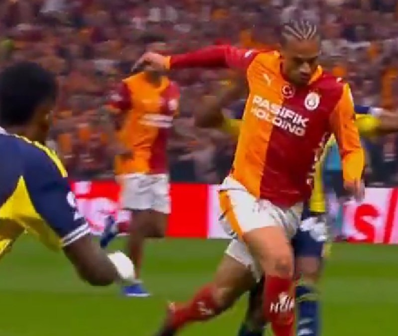 Galatasaray'dan Fenerbahçe derbisinde penaltı itirazı!