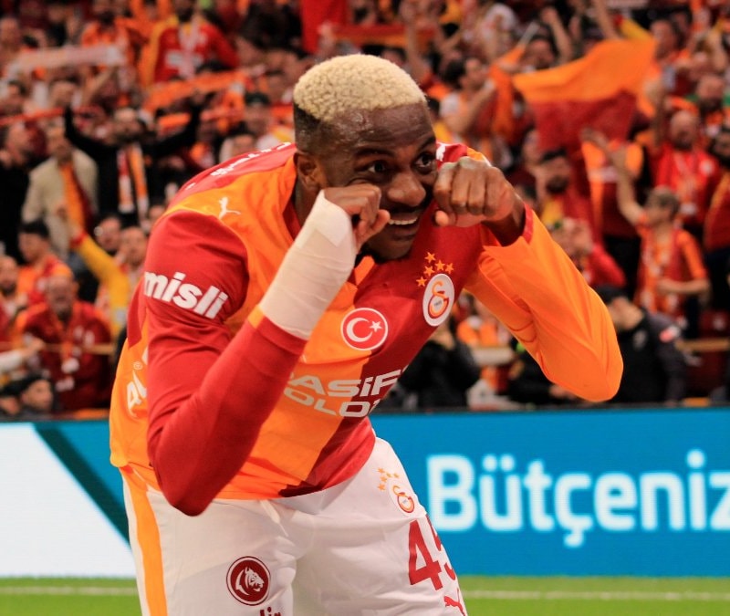 Victor Osimhen bu sezonki 20. golünü attı