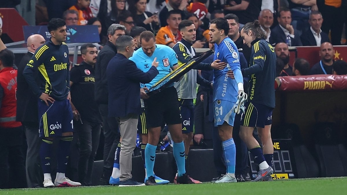 Ederson'dan derbinin ardından 'özür' açıklaması