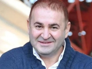 Estetik iddialarıyla gündemdeydi! Şafak Sezer yine şaşırttı