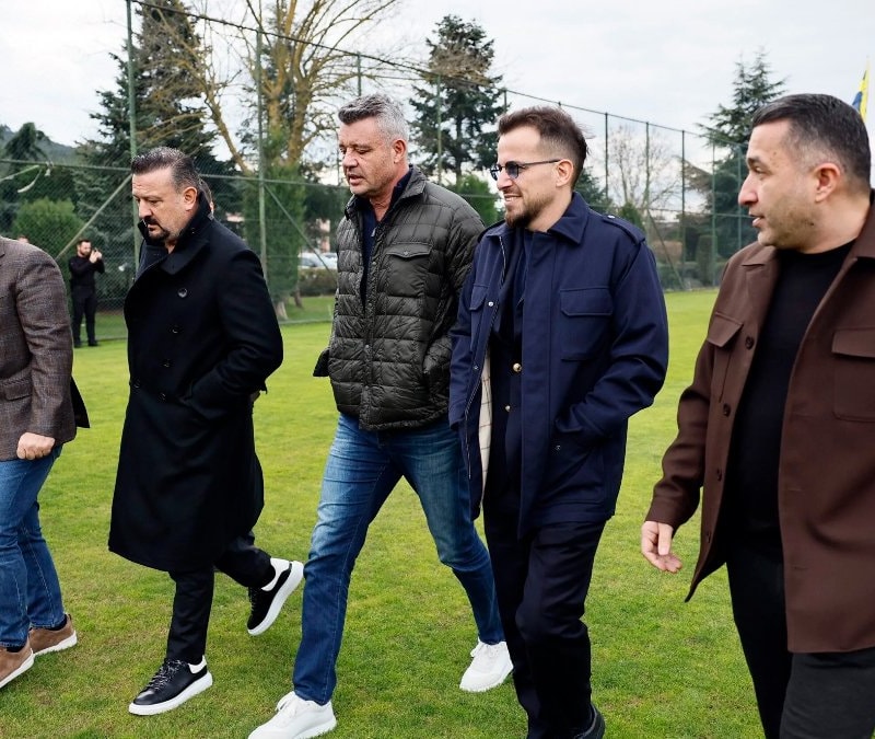 Fenerbahçe yönetiminden derbi hamlesi: Olağanüstü toplantı kararı...