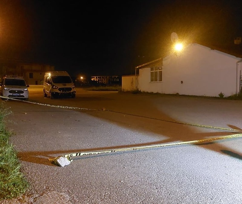 Sakarya’da bıçaklı kavga can aldı