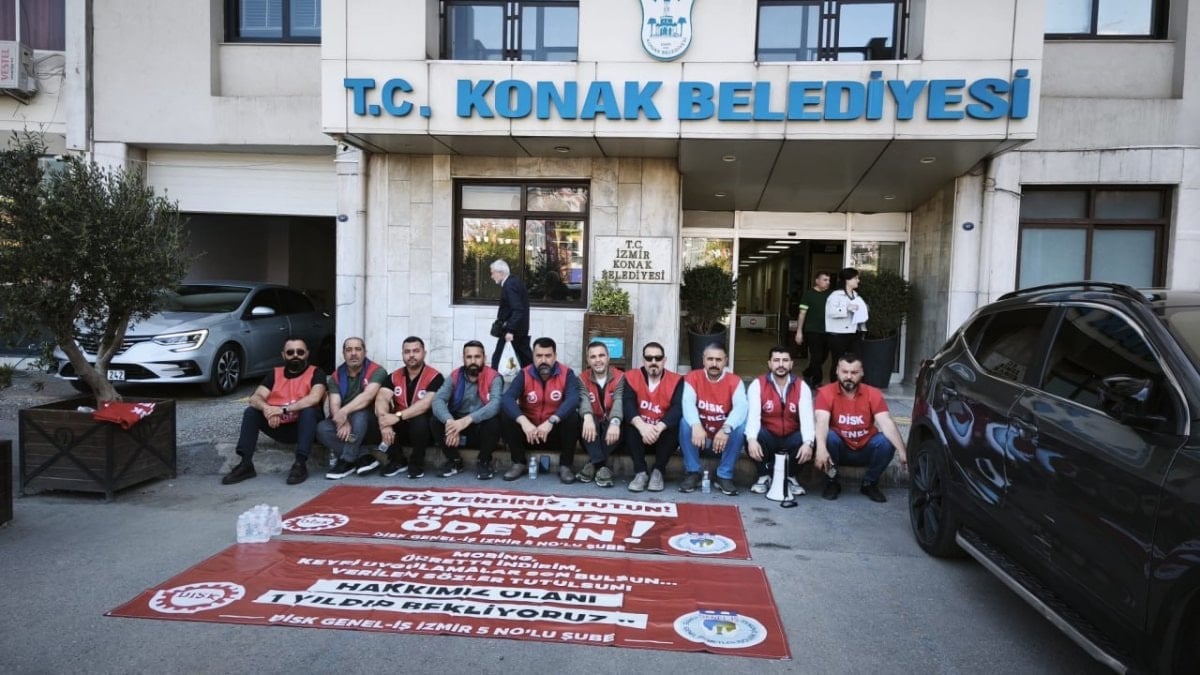 Konak Belediyesi çalışanları bir kez daha iş bıraktı