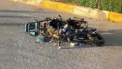 Aydın'da alkollü sürücü otomobiliyle elektrikli motosiklete çarptı