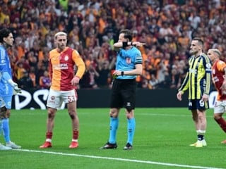 Fenerbahçe'de Ederson'un gördüğü kırmızı kart ülkesinde gündem oldu