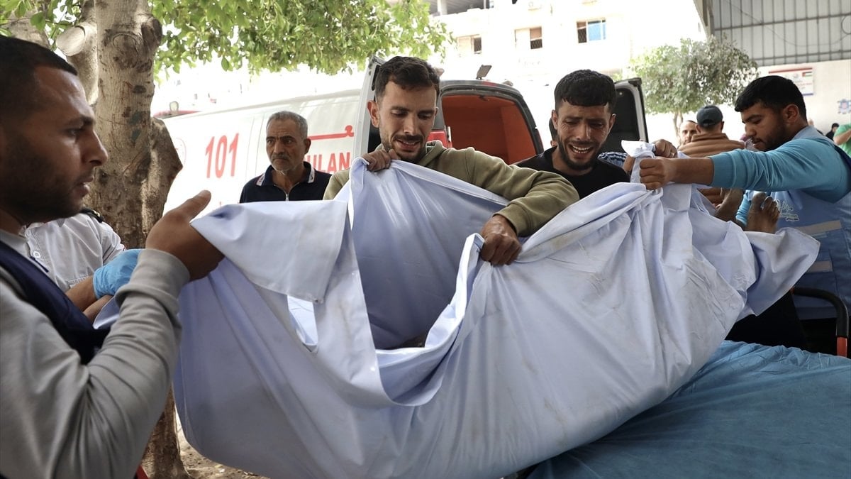 İsrail'in Gazze'ye saldırısında 15 yaşındaki bir çocuk hayatını kaybetti