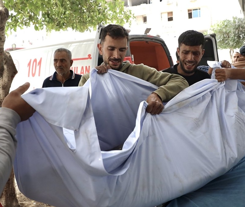 İsrail'in Gazze'ye saldırısında 15 yaşındaki bir çocuk hayatını kaybetti