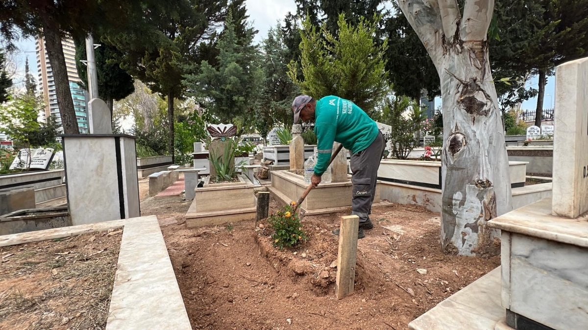 Kırşehir’de yediği çilek yüzünden ölen minik Mustafa Kemal'e acı veda