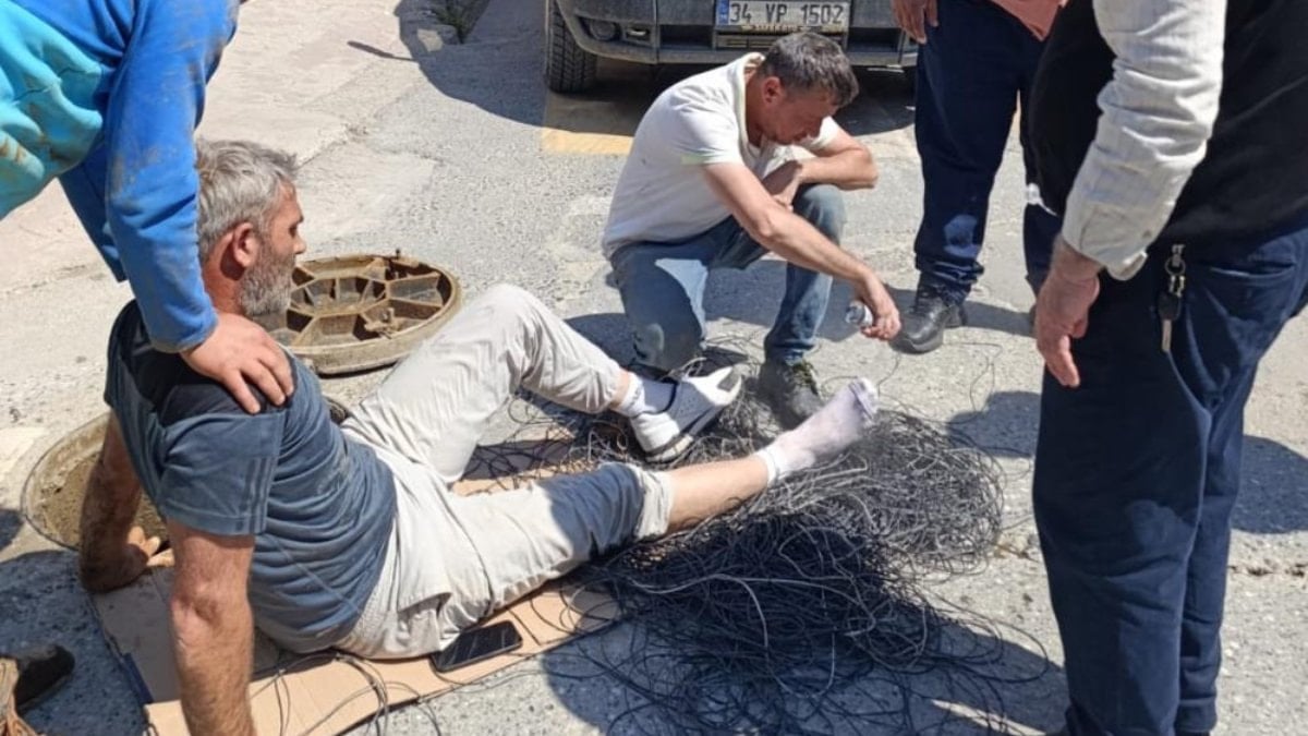 Sakarya'da servis aracı işçinin ayağını ezdi